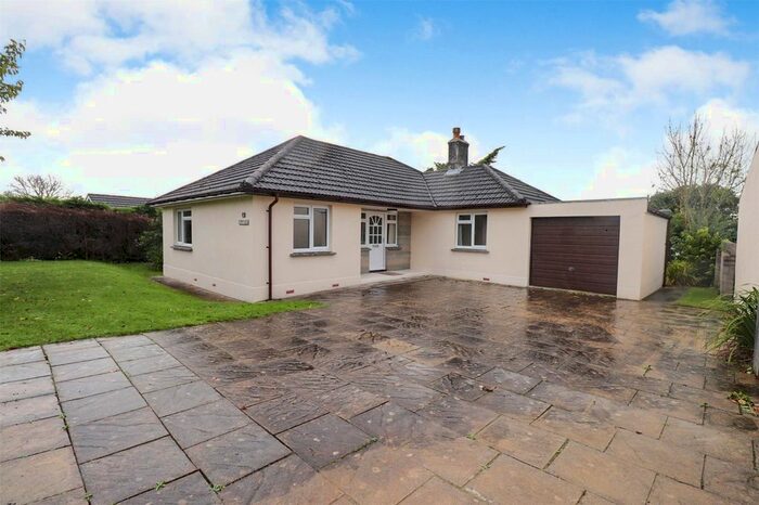 3 Bedroom Bungalow To Rent In West View, Holsworthy, EX22