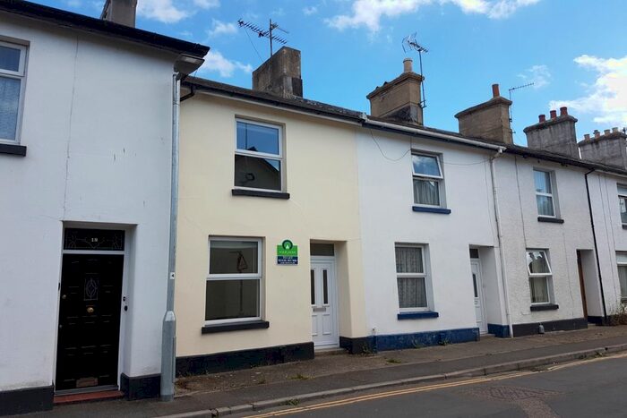 2 Bedroom Detached House To Rent In Lemon Road, Newton Abbot, Devon, TQ12
