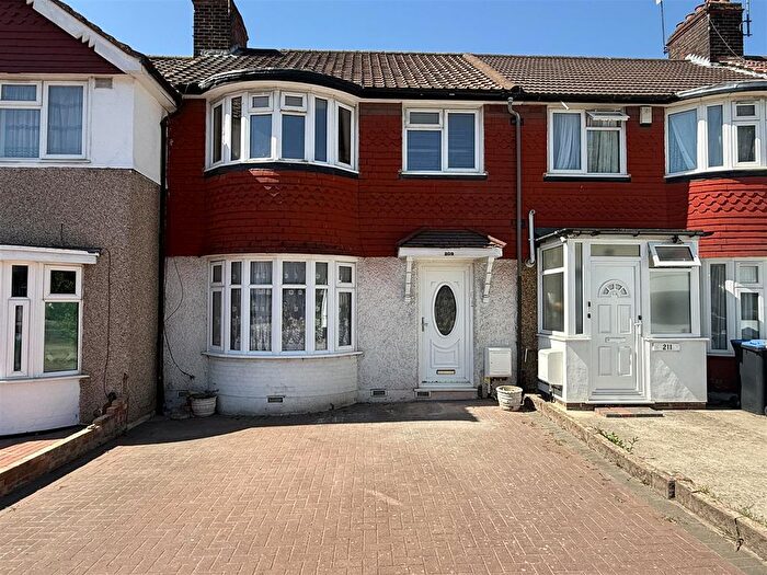3 Bedroom Terraced House To Rent In Harrow Road, Wembley, HA9