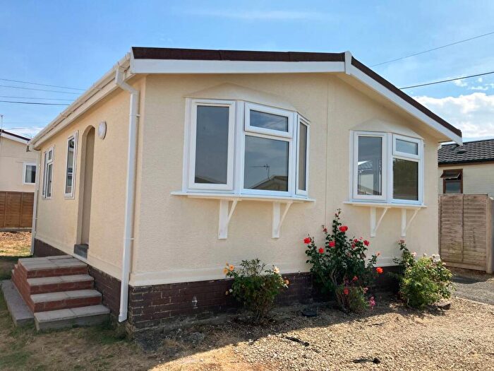 1 Bedroom Park Home For Sale In The Reddings, Cheltenham, GL51