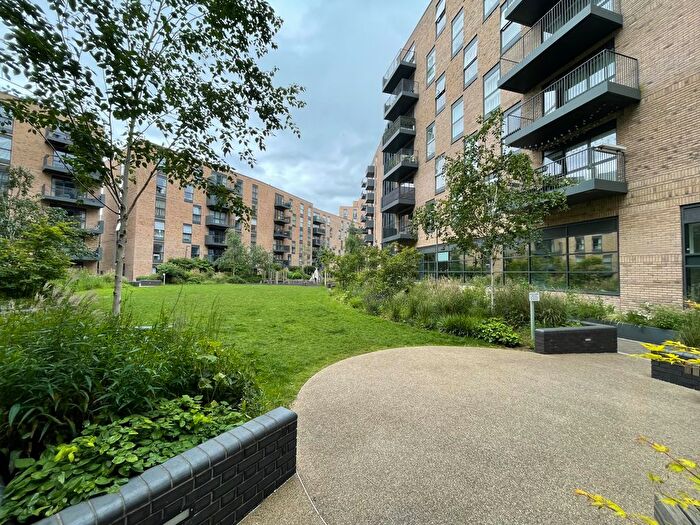1 Bedroom Flat For Sale In Masters Court, Lyon Road, Harrow, HA1