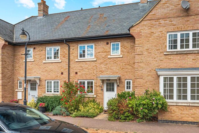 3 Bedroom Terraced House For Sale In Palmerston Way, Stotfold, SG5