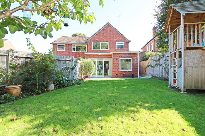 3 Bedroom Semi-Detached House For Sale In Shortlands Road, Shortlands, Bromley, BR2