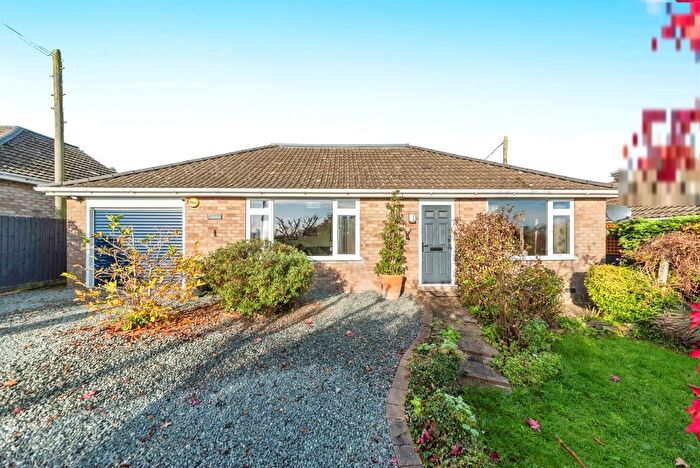 3 Bedroom Detached Bungalow For Sale In Ponton Road, Boothby Pagnell, Grantham, NG33