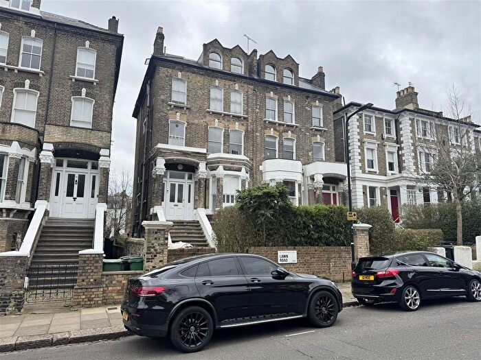 2 Bedroom Flat To Rent In Lawn Road, Belsize Park, London, NW3