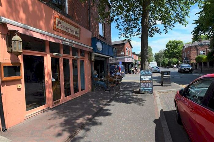 2 Bedroom Apartment To Rent In Burton Road, Manchester, M20