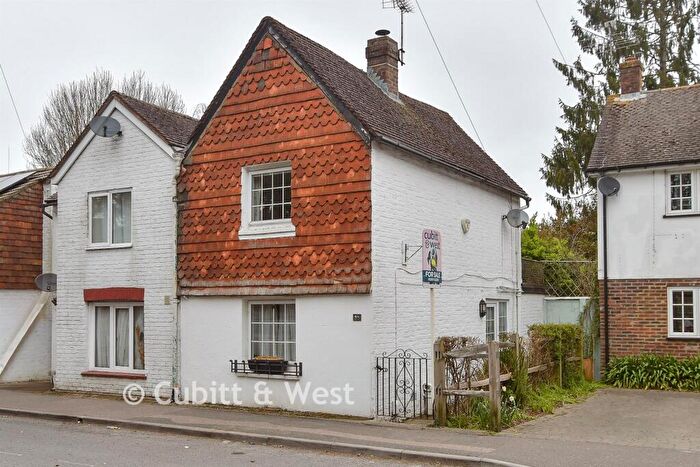 2 Bedroom Semi-Detached House For Sale In Ifield Road, West Green, Crawley, West Sussex, RH11