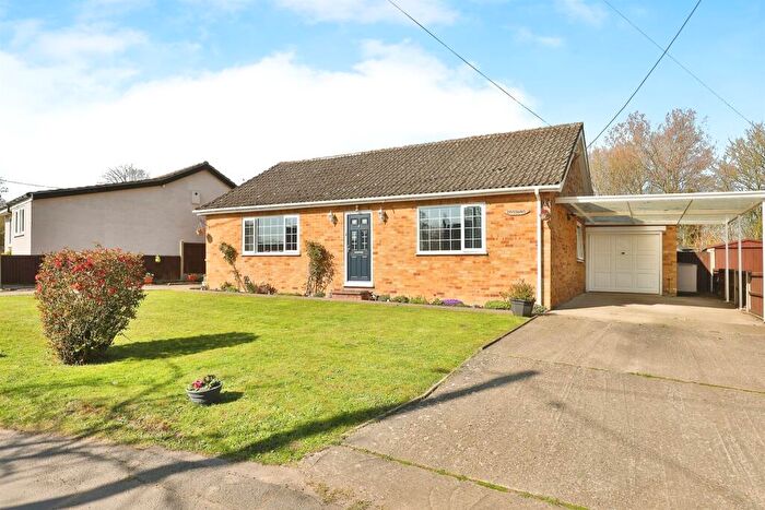 3 Bedroom Detached Bungalow For Sale In Tanners Green, Garvestone, Norwich, NR9