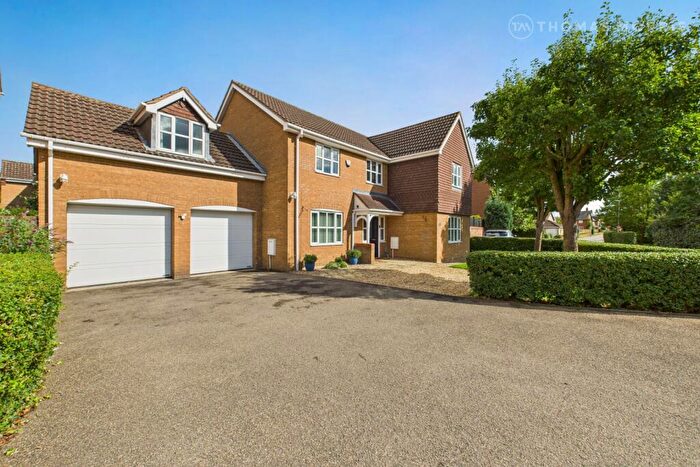 5 Bedroom Detached House For Sale In Farriers Way, Warboys, Huntingdon, Cambridgeshire, PE28