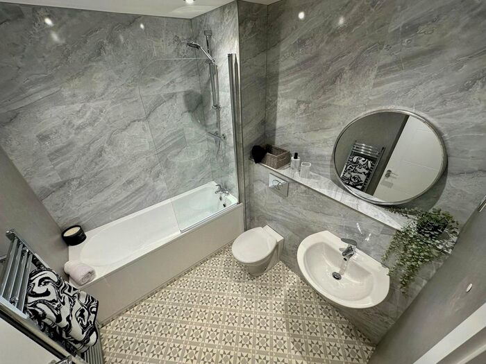 1 Bedroom Flat For Sale In Apartment, Whittle House, Warwick Street, Earlsdon, Coventry, CV5