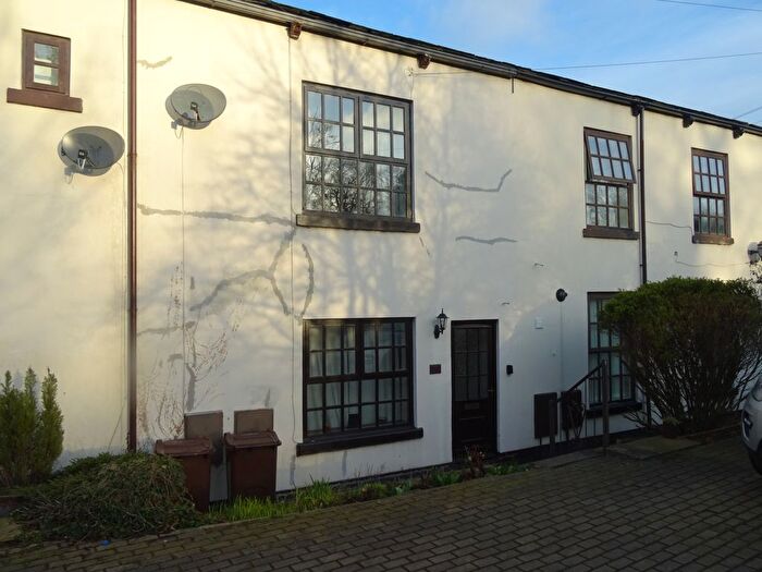 2 Bedroom Cottage To Rent In Malt Kiln, Sandal, Wakefield, WF2