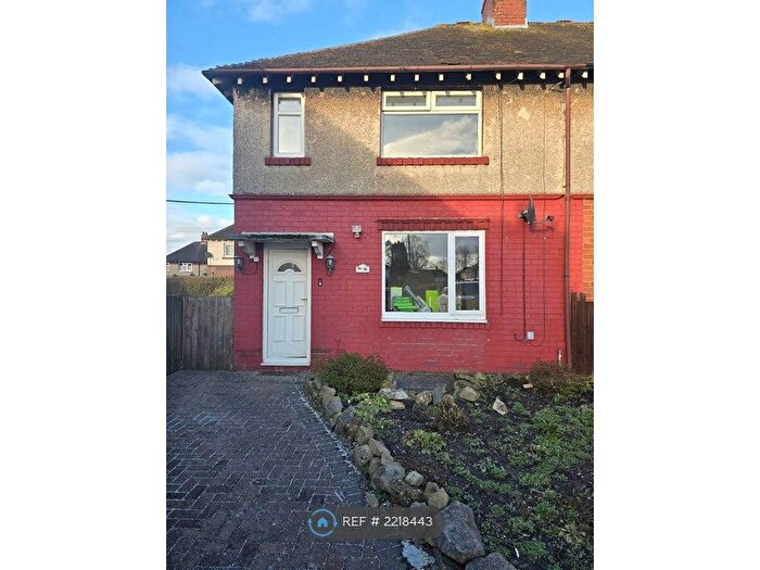 3 Bedroom End Of Terrace House To Rent In Furmston Place, Leek, ST13
