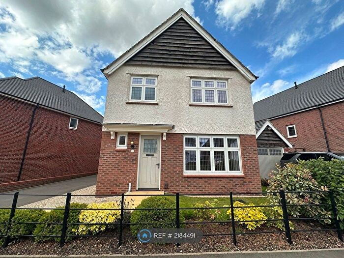 3 Bedroom Detached House To Rent In Ernest Dawes Avenue, Priorslee, Telford, TF2
