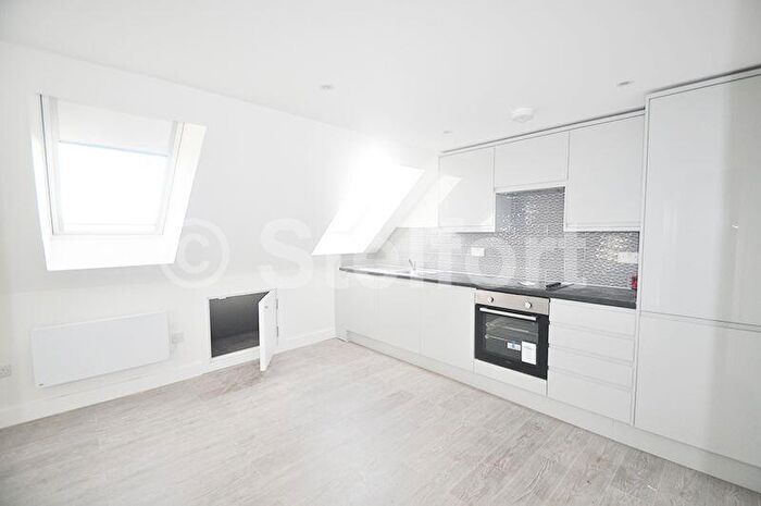 1 Bedroom Apartment To Rent In Court Road, London, SE9