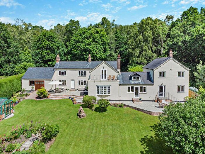 5 Bedroom House For Sale In Bishops Green, Newbury, Berkshire, RG20