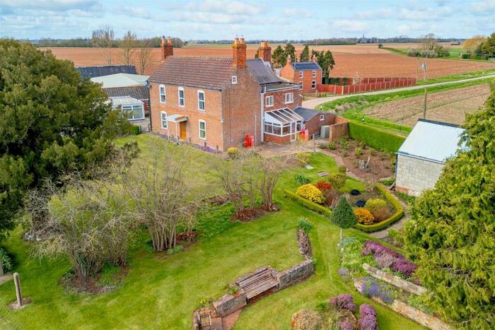 7 Bedroom Detached House For Sale In Sandholme Lane, Frampton, Boston, PE20