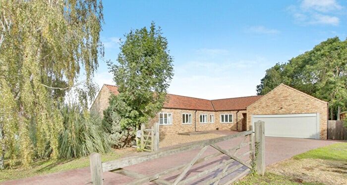 4 Bedroom Detached Bungalow For Sale In Duncombes Road, Coates, PE7