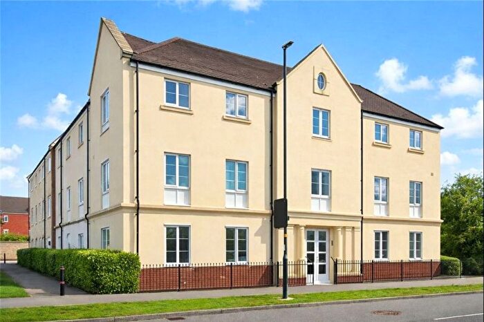 1 Bedroom Flat For Sale In Jagoda Court, Haydon End, Swindon, SN25