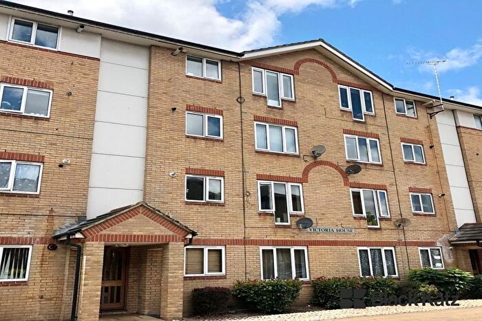 1 Bedroom Flat To Rent In Enterprize Way, London, SE8