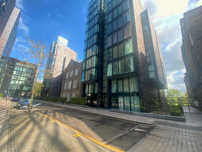 2 Bedroom Flat To Rent In Simpson Loan, Meadows, Edinburgh, EH3