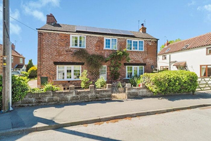 3 Bedroom Detached House For Sale In Weldon Road, Hemswell, Gainsborough, DN21