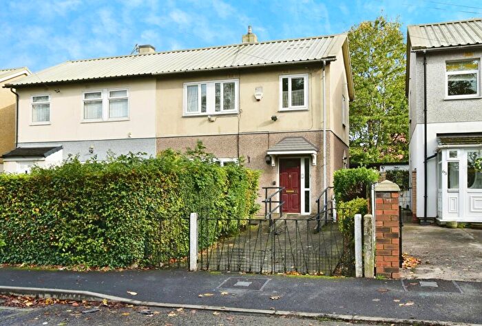 3 Bedroom Semi Detached House For Sale In Fouracres Road, Manchester, Greater Manchester, M23