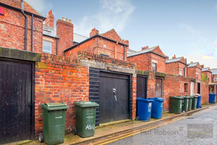 Garage / Parking To Rent In Rear Lavender Gardens, Jesmond, NE2