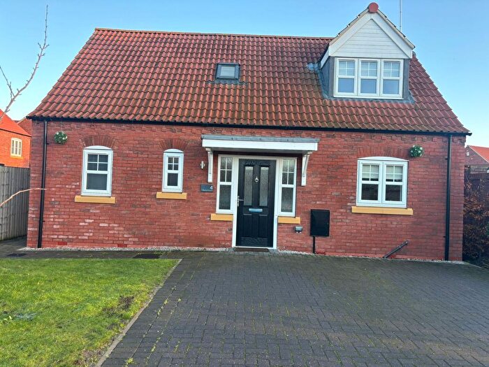 2 Bedroom Bungalow To Rent In Thonock Avenue, Gainsborough, Lincolnshire, DN21