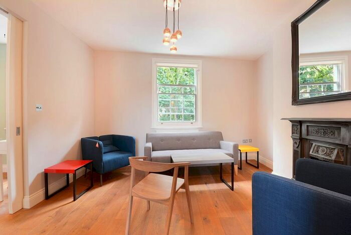 1 Bedroom Flat To Rent In Victory Place, Elephant And Castle, London, SE17