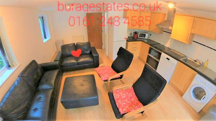 3 Bedroom Apartment To Rent In Ladybarn Lane, Manchester, M14