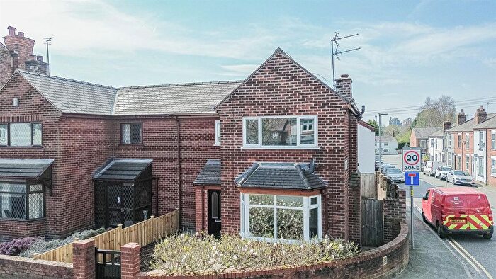 3 Bedroom Semi-Detached House For Sale In Chester Road, Lower Walton, Warrington, WA4