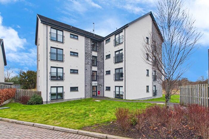 2 Bedroom Flat For Sale In Paragon Drive, Motherwell, ML1