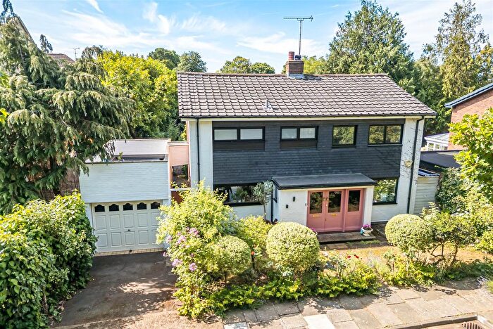 4 Bedroom Detached House For Sale In Ham Ridings, Richmond, TW10
