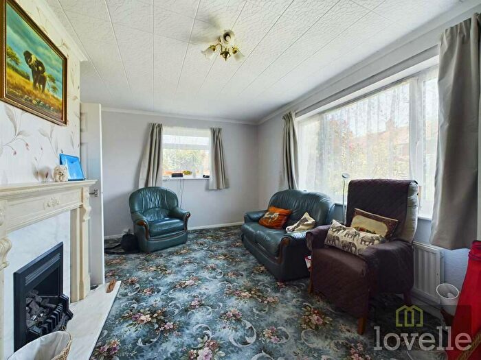2 Bedroom Semi-Detached Bungalow For Sale In Station Road, Sutton-on-Sea, Mablethorpe, Lincolnshire, LN12