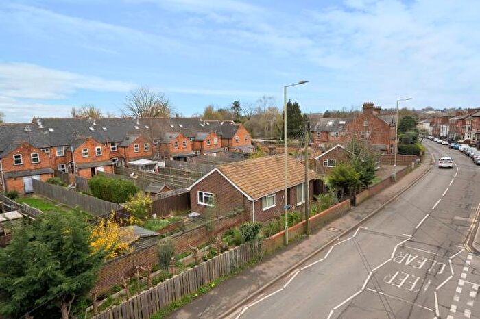 2 Bedroom Bungalow For Sale In Middleton Road, Banbury, OX16
