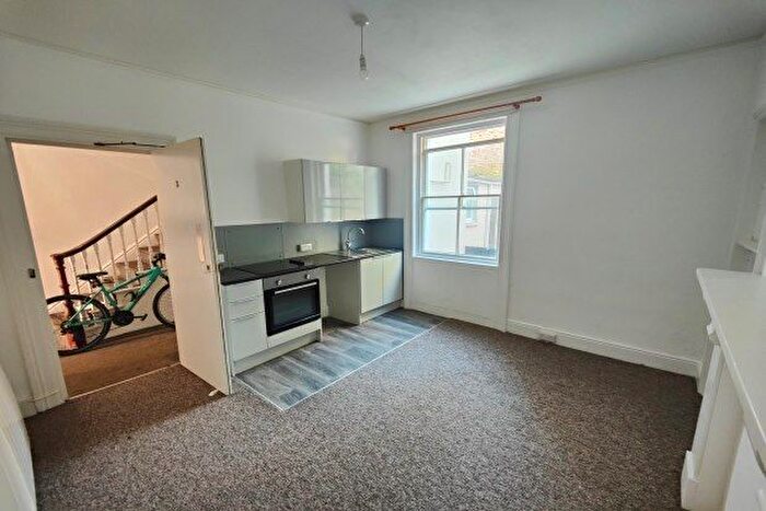 Property To Rent In Morrab Place, Penzance, TR18