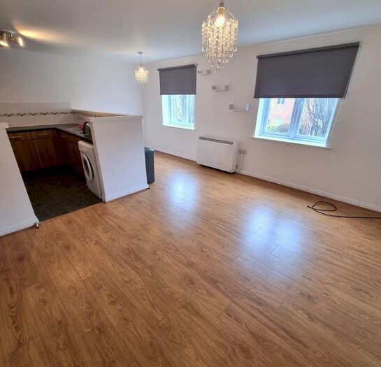 2 Bedroom Flat To Rent In 2 Bed Apt, Alderman Road, Hunts Cross L24