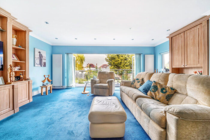 4 Bedroom Detached House For Sale In Uxendon Crescent, Wembley, Greater London, HA9