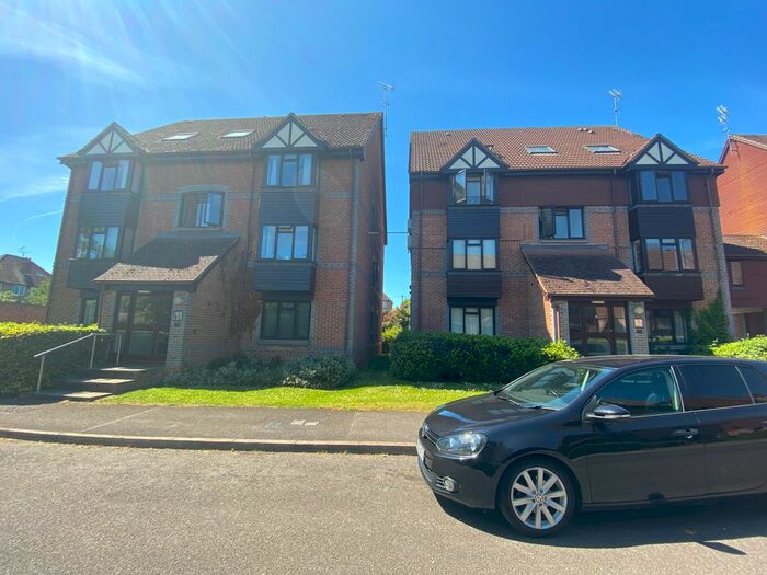 1 Bedroom Studio To Rent In Rowe Court, Grovelands Road, Reading, RG30