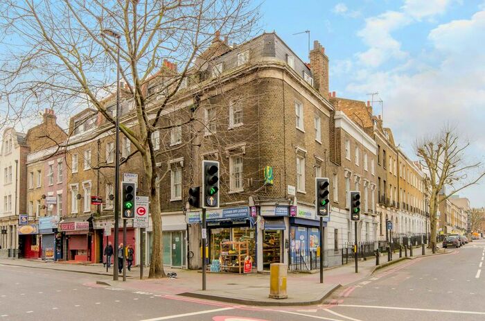 2 Bedroom Flat To Rent In Kings Cross Road, King's Cross, London, WC1X