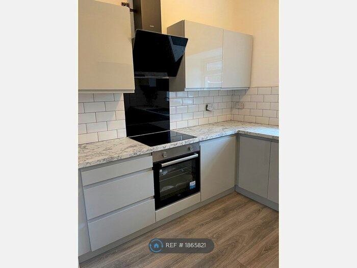 3 Bedroom Terraced House To Rent In Chorley Old Road, Bolton, BL1