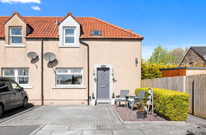 2 Bedroom House For Sale In Greendykes Steadings, Broxburn, EH52