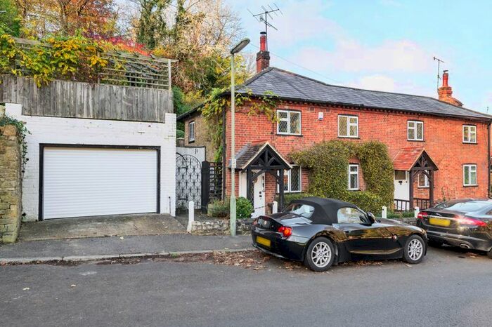 3 Bedroom Semi-Detached House To Rent In Crownpits Lane, Godalming, GU7