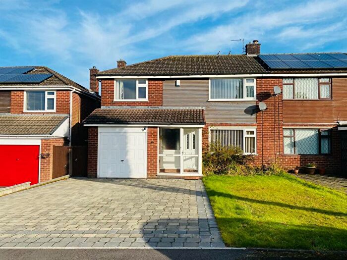 3 Bedroom Semi-Detached House For Sale In Westminster Avenue, Ashton U Lyne, OL6