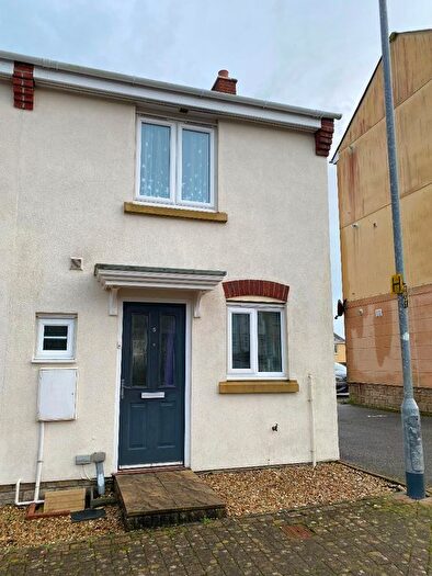 2 Bedroom Terraced House To Rent In Hawkins Way, Helston, TR13
