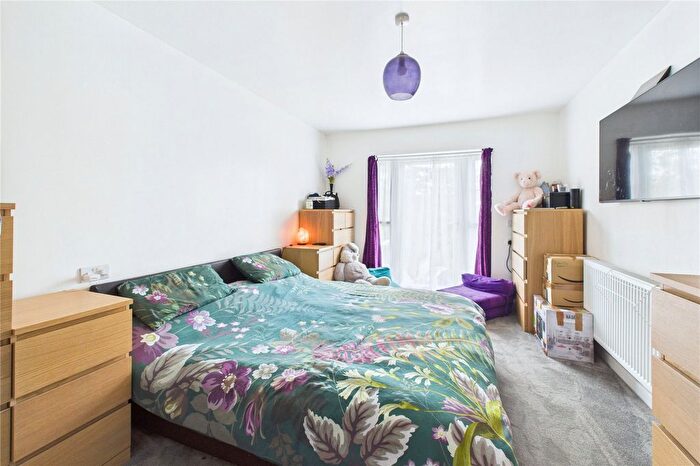 3 Bedroom Bungalow For Sale In Harbour Close, Rodbourne Cheney, Swindon, SN25