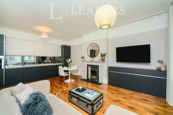 2 Bedroom Apartment To Rent In Palmeira Avenue, Hove, BN3