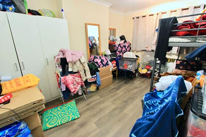 1 Bedroom Flat To Rent In Riverside Gardens, Wembley, HA0