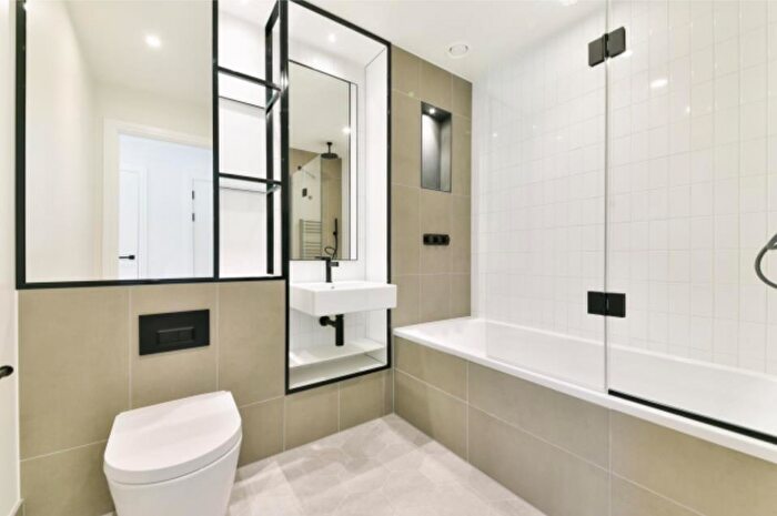 2 Bedroom Apartment To Rent In Waterview House, Grand Union, London, HA0