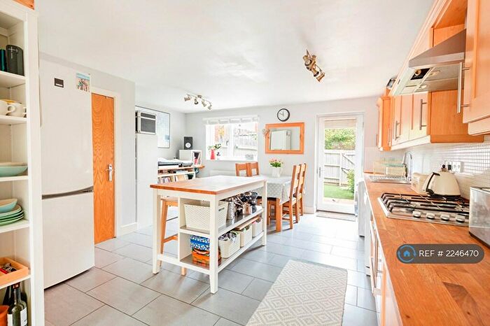 4 Bedroom Semi-Detached House To Rent In Dirac Road, Bristol, BS7